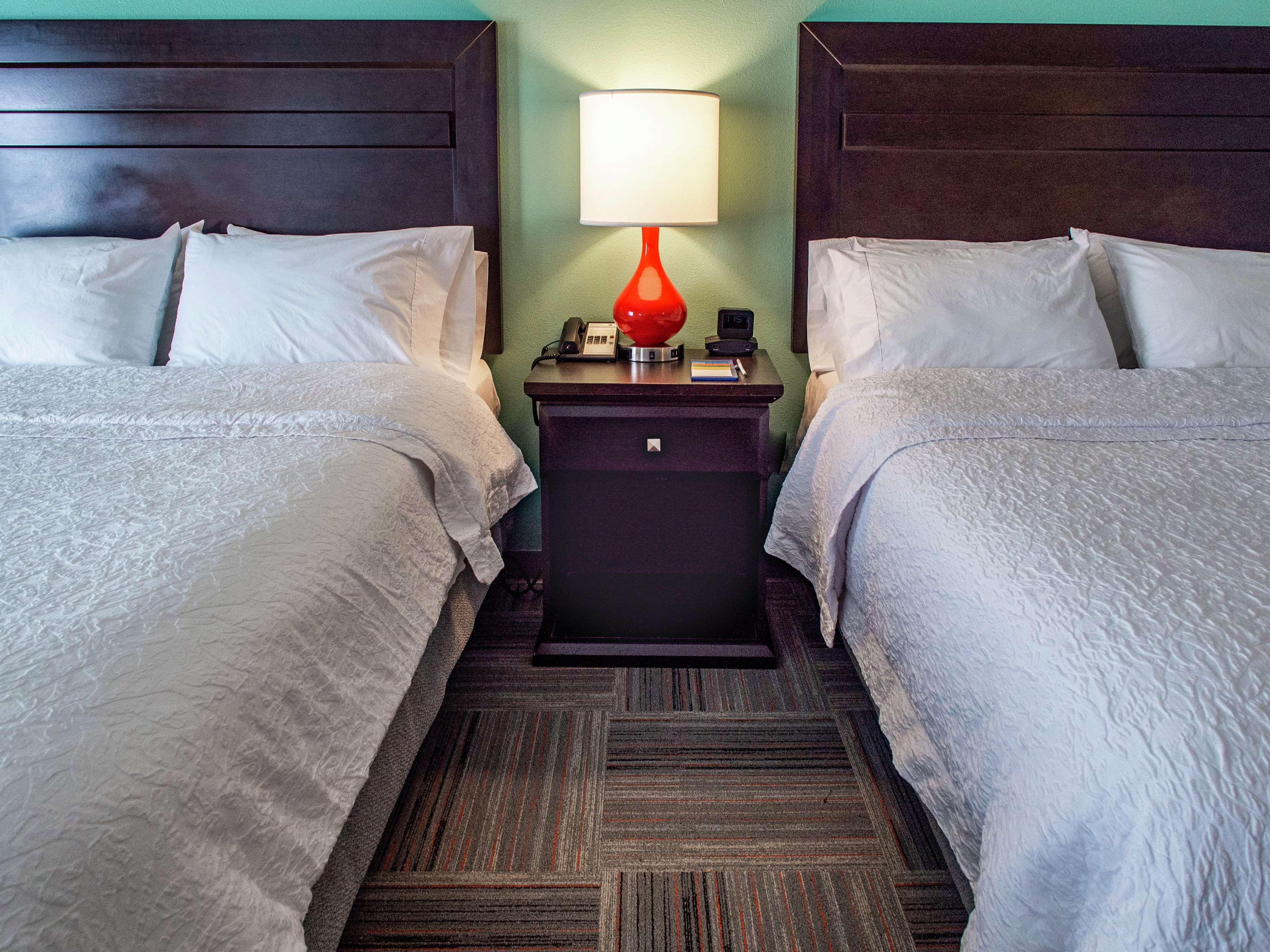 Hampton Inn Miami Bagian luar foto
