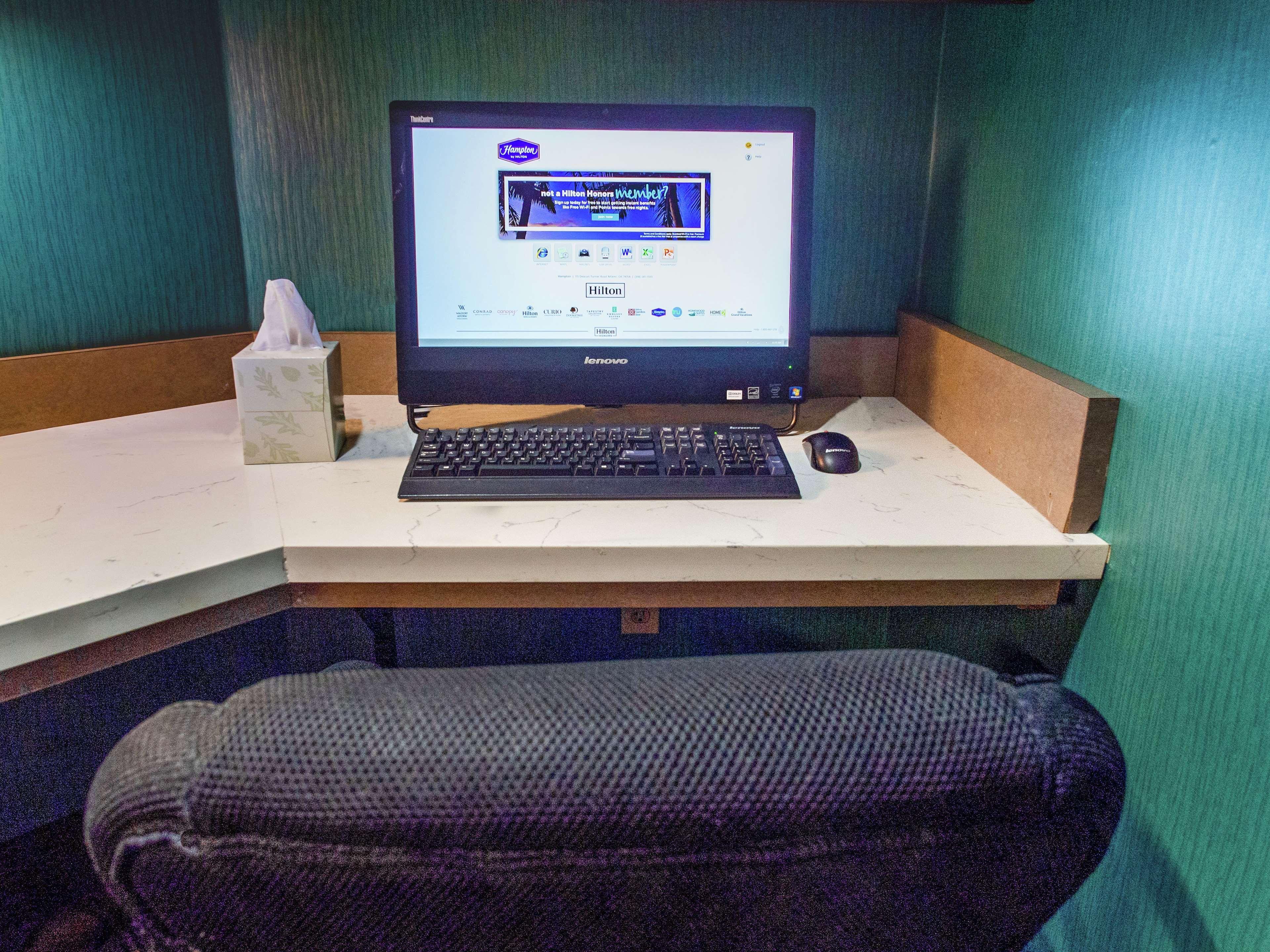 Hampton Inn Miami Bagian luar foto