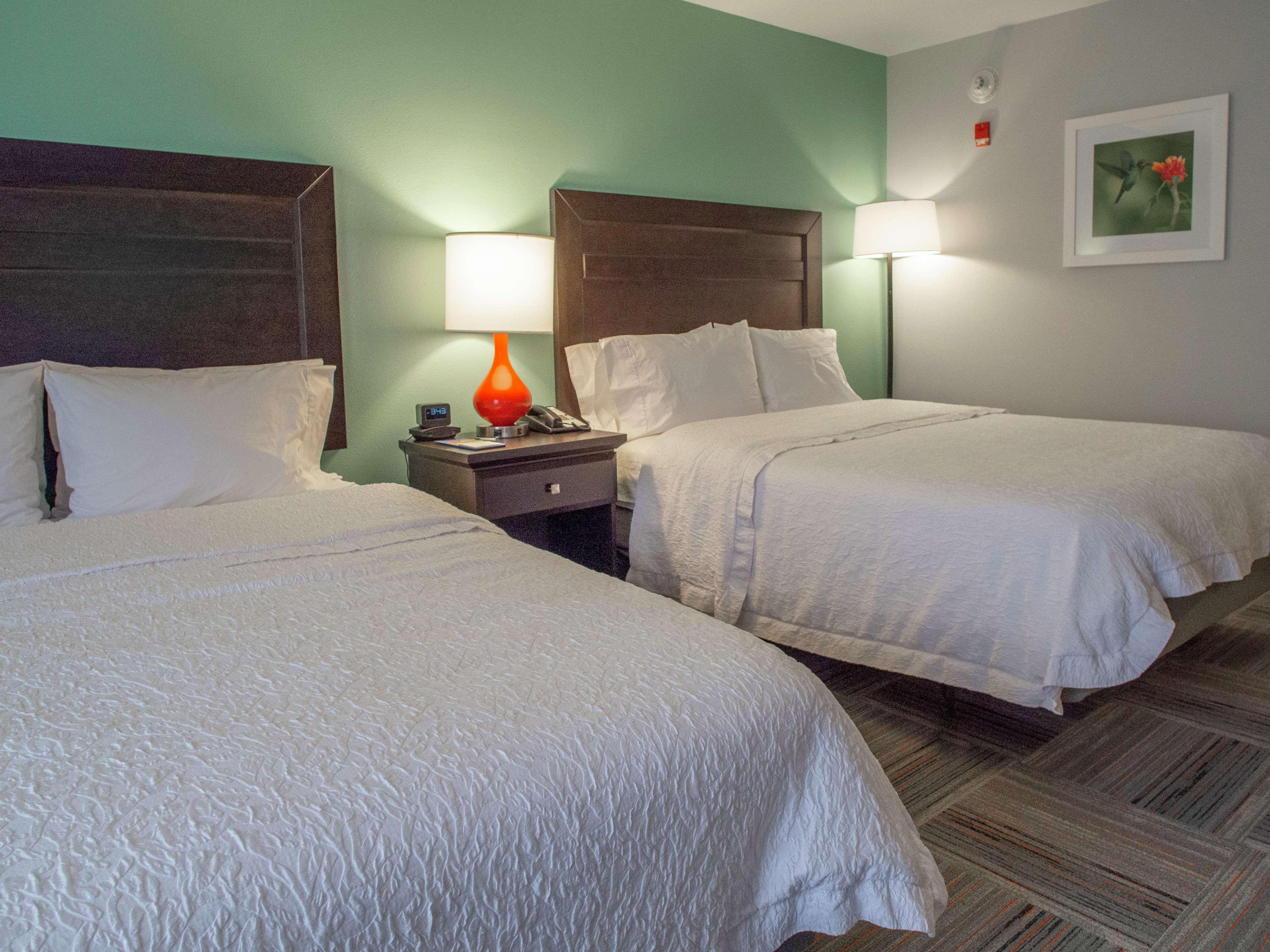 Hampton Inn Miami Bagian luar foto