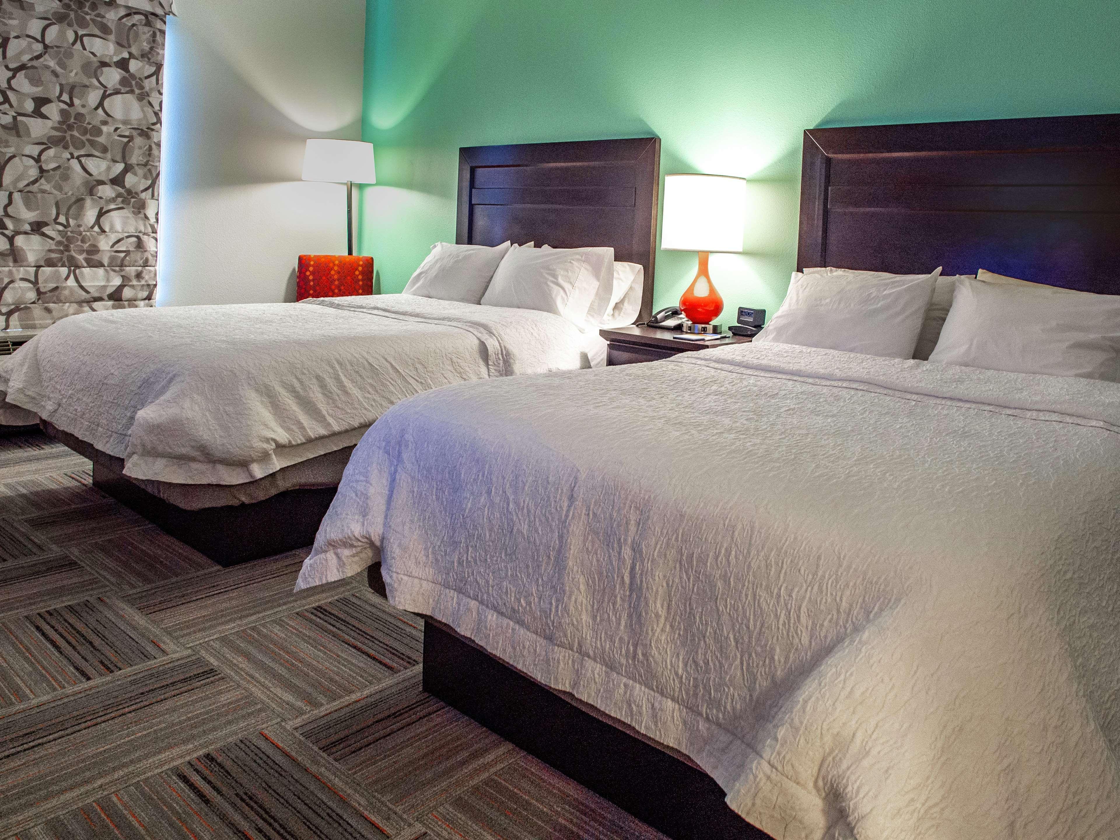 Hampton Inn Miami Bagian luar foto